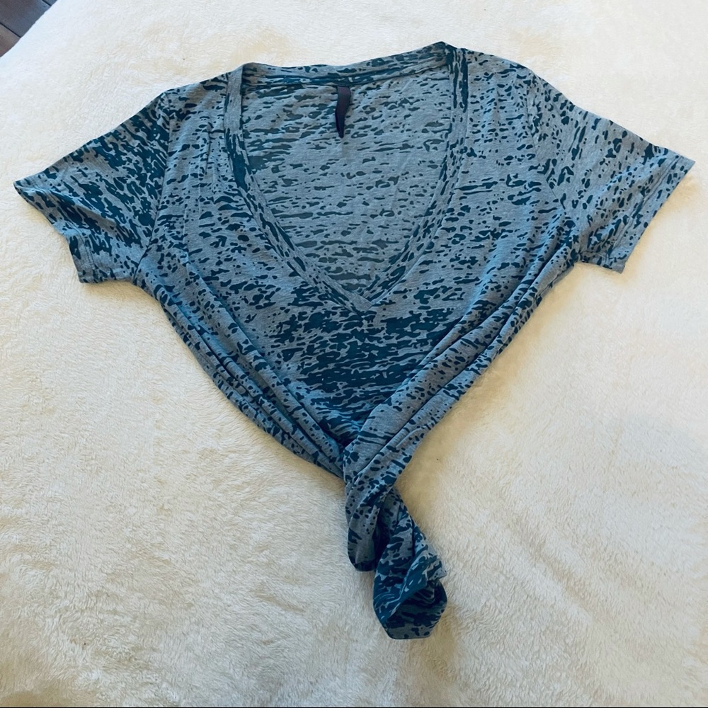 NEW Blue Pattern V-Neck T-Shirt